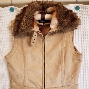 Montana Co SZ S NWOT Washable vegan suede/faux fur